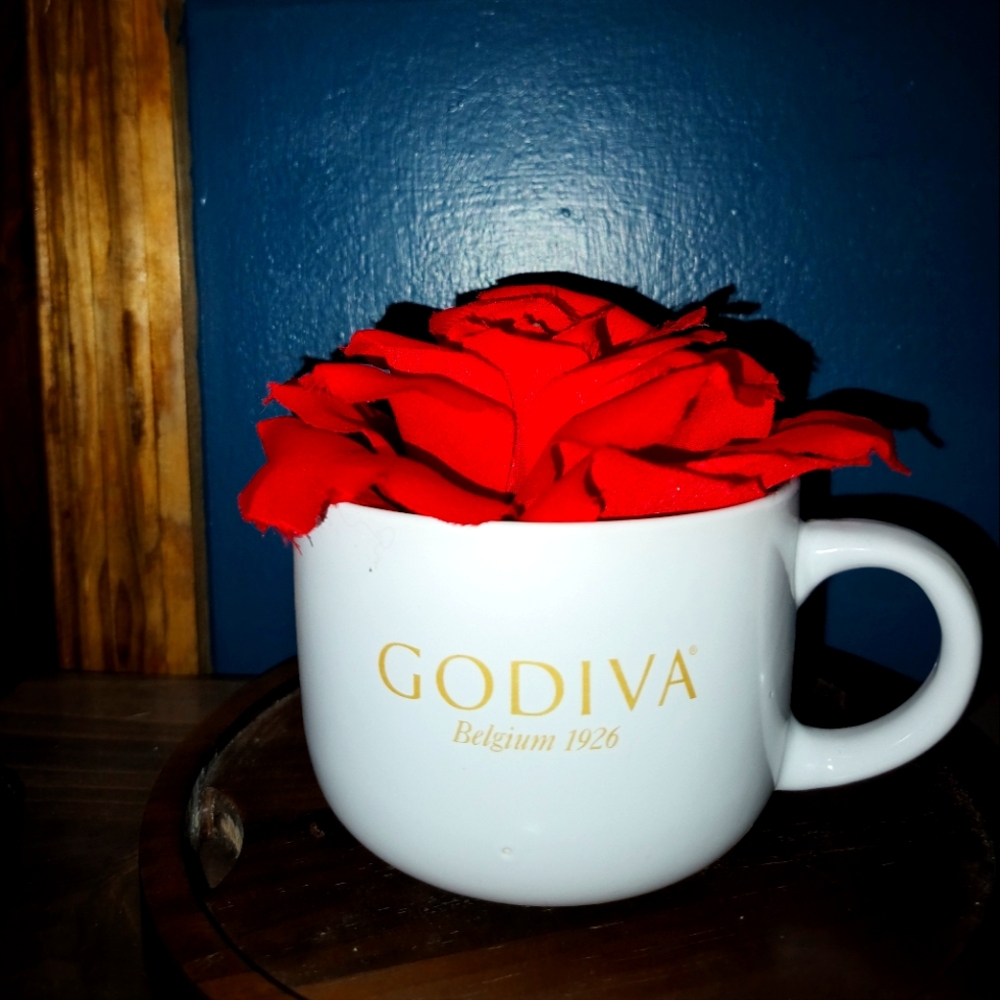 Extra Large 40oz Godiva Belgium 1926 Coffee Soup Mug